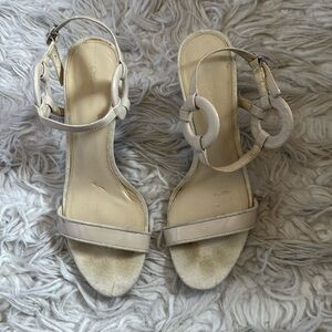 Nude patent leather sandals